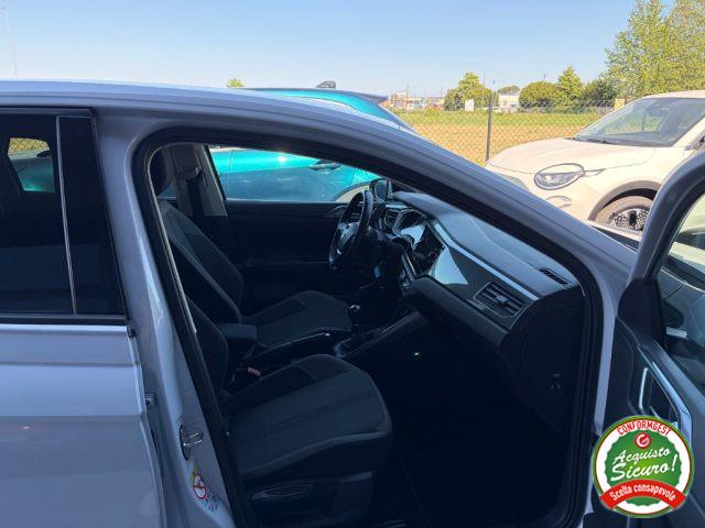 VOLKSWAGEN Polo 1.0 TGI 5p. R-LINE Sport ANCHE NEOPATENTATI