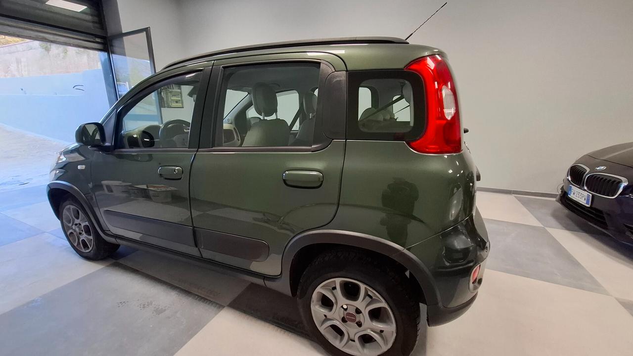 Fiat Panda 0.9 TwinAir Turbo Natural Power Trekking