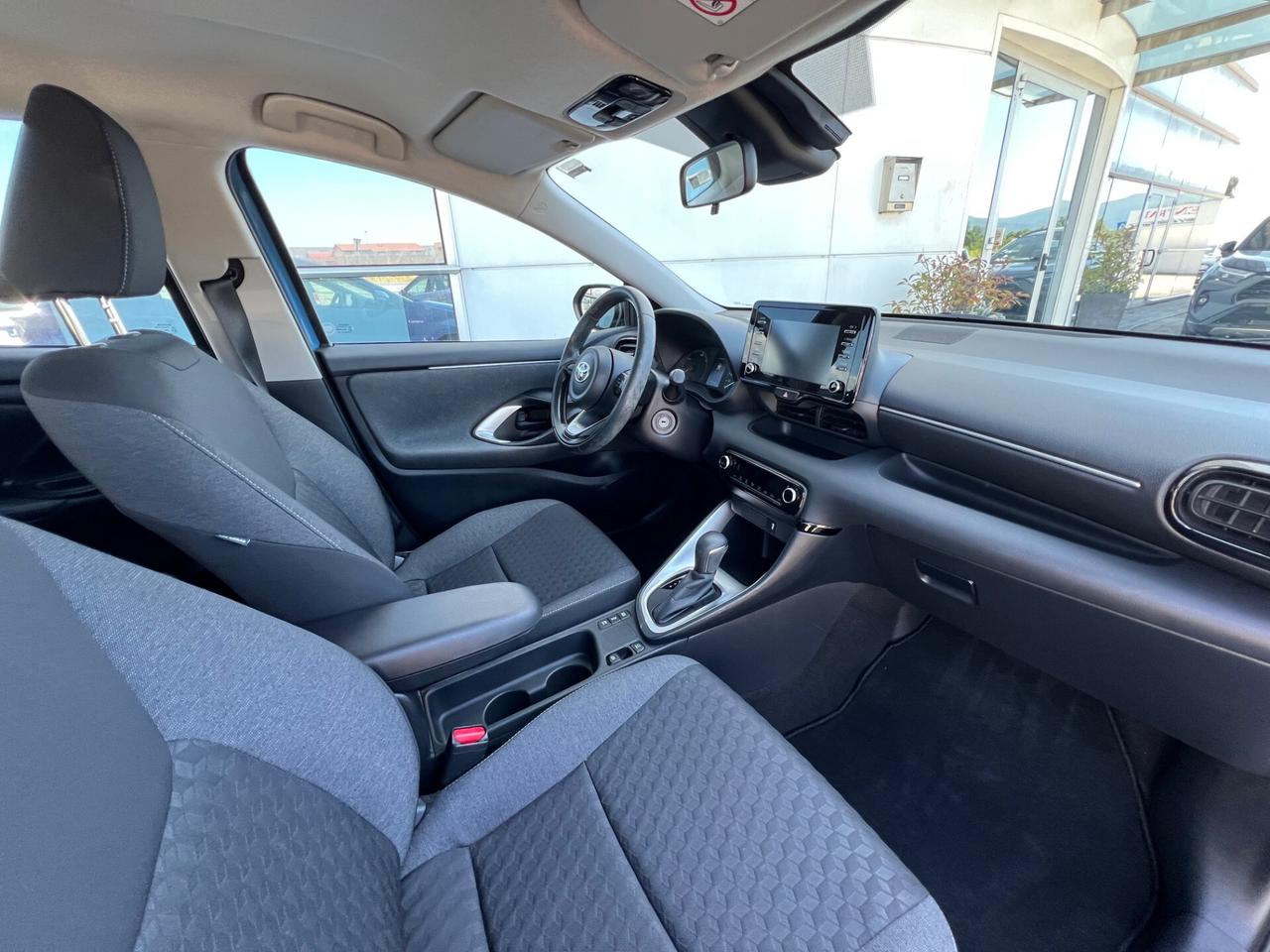 Toyota Yaris 1.5 Hybrid 5 porte Active