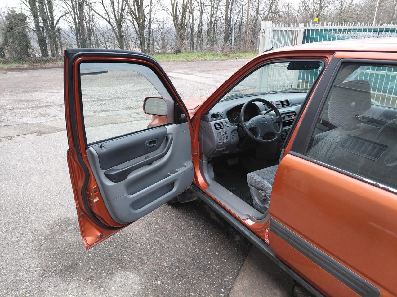 Honda CR-V 2.0 RVSi auto 4x4 telecamera 360