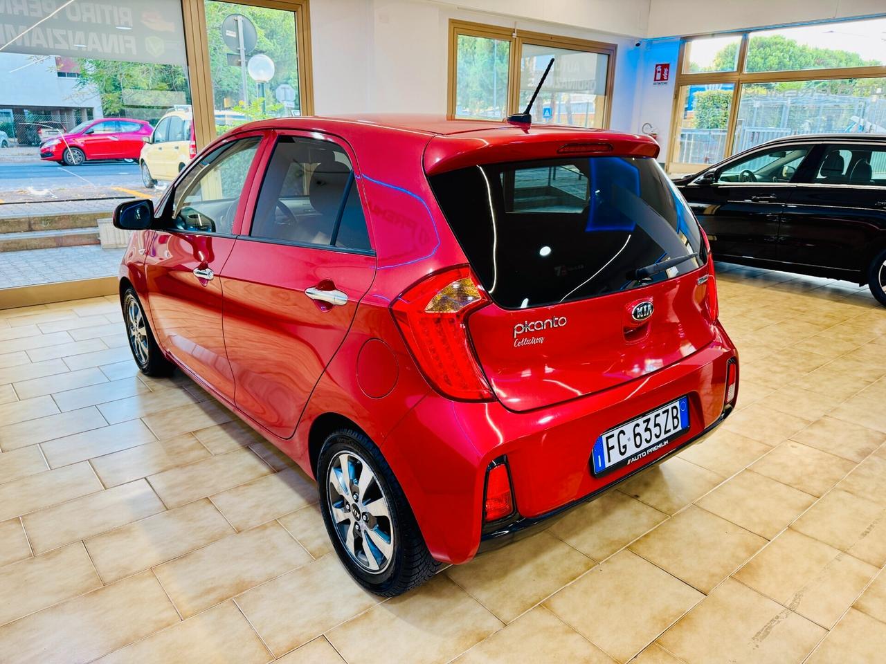 Kia Picanto 1.0 5p. NAVI / R-Camera / Touch