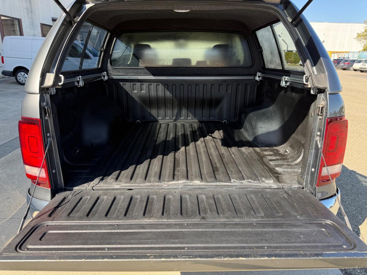 Volkswagen Amarok 3.0 V6 TDI 4MOTION BMT permanente aut. DC Aventura