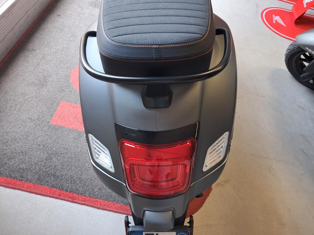 Vespa GTS 300 hpe SUPER TECH