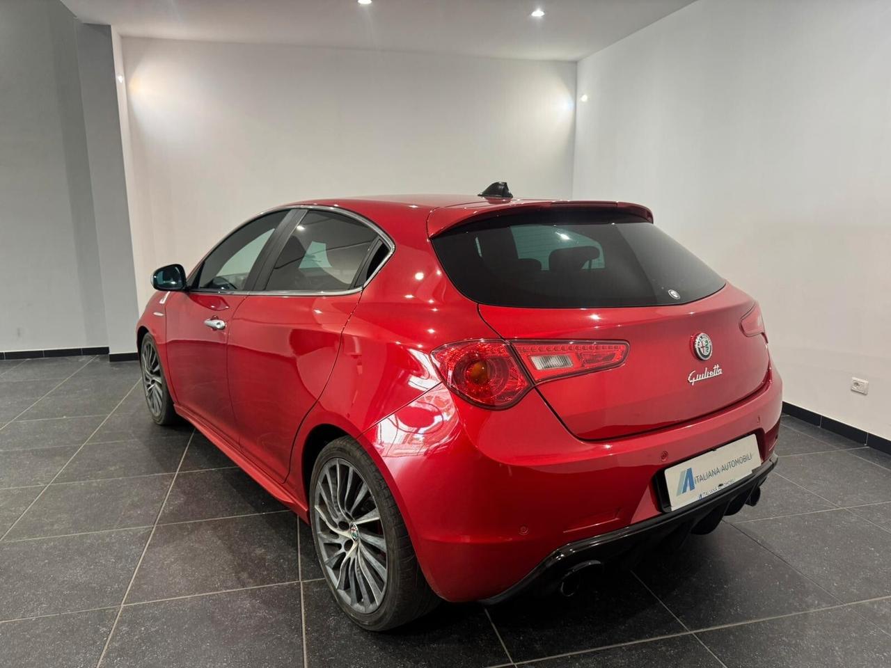 Alfa Romeo Giulietta 1750 TBi Quadrifoglio Verde