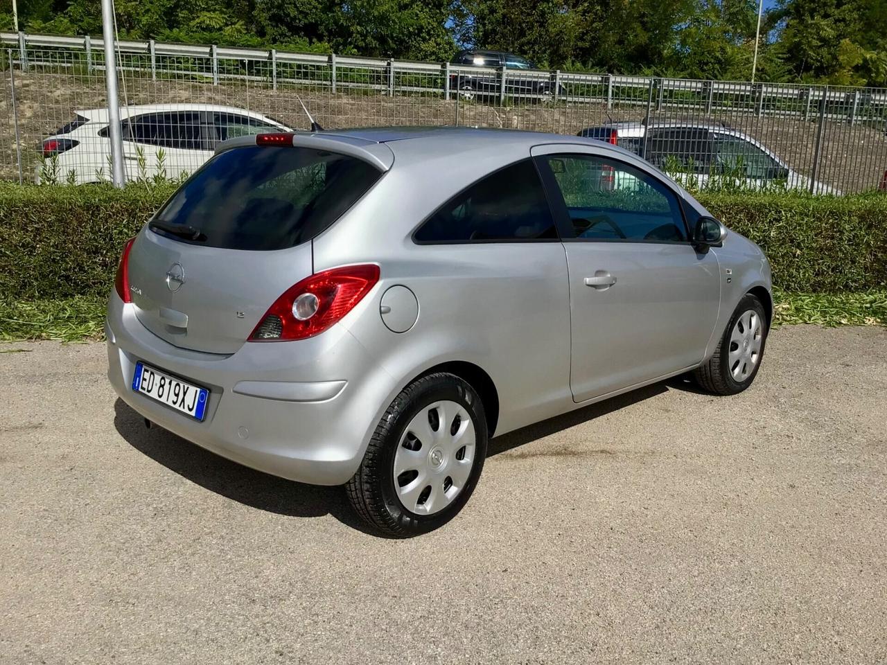 Opel Corsa 3p 1.2 85cv