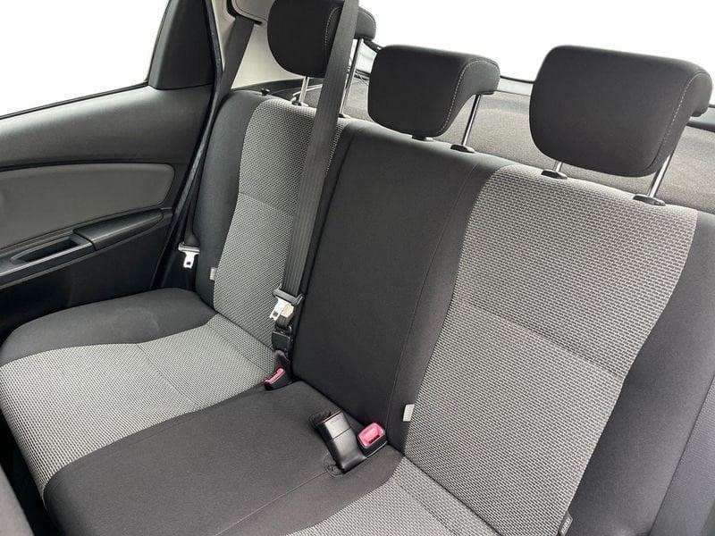 Toyota Yaris Yaris 5p 1.5h Active my16