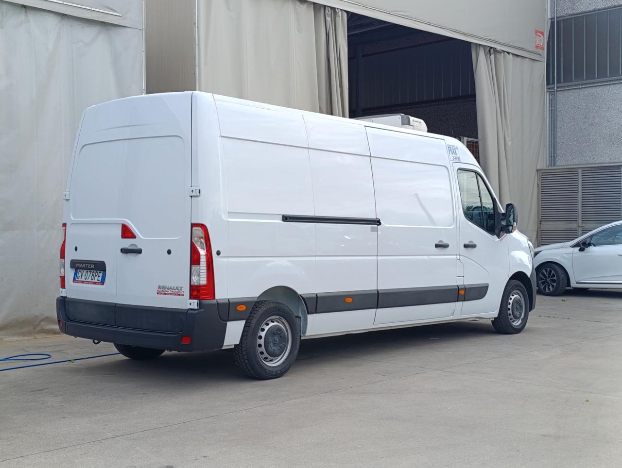 RENAULT Master T35 2.3 dci 135cv L3H2 Advance