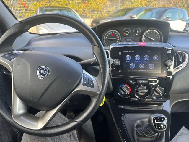 LANCIA Ypsilon HYBRID GOLD FIREFLY 1.0cc 70cv AZIEND. CERTIFICATA