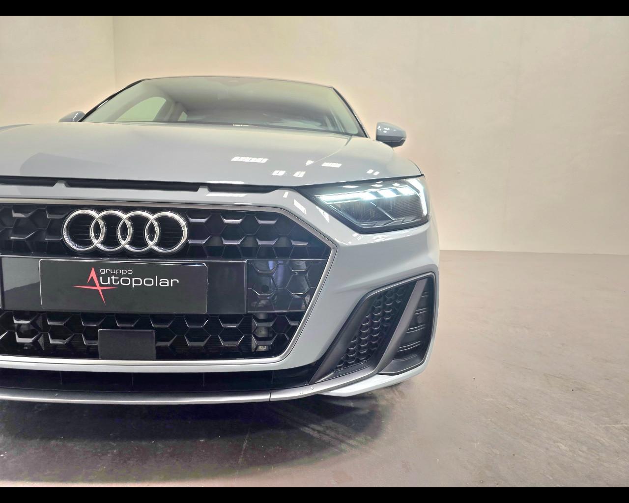 AUDI A1 SPORTBACK 35 TFSI S-TRONIC S-LINE EDITION