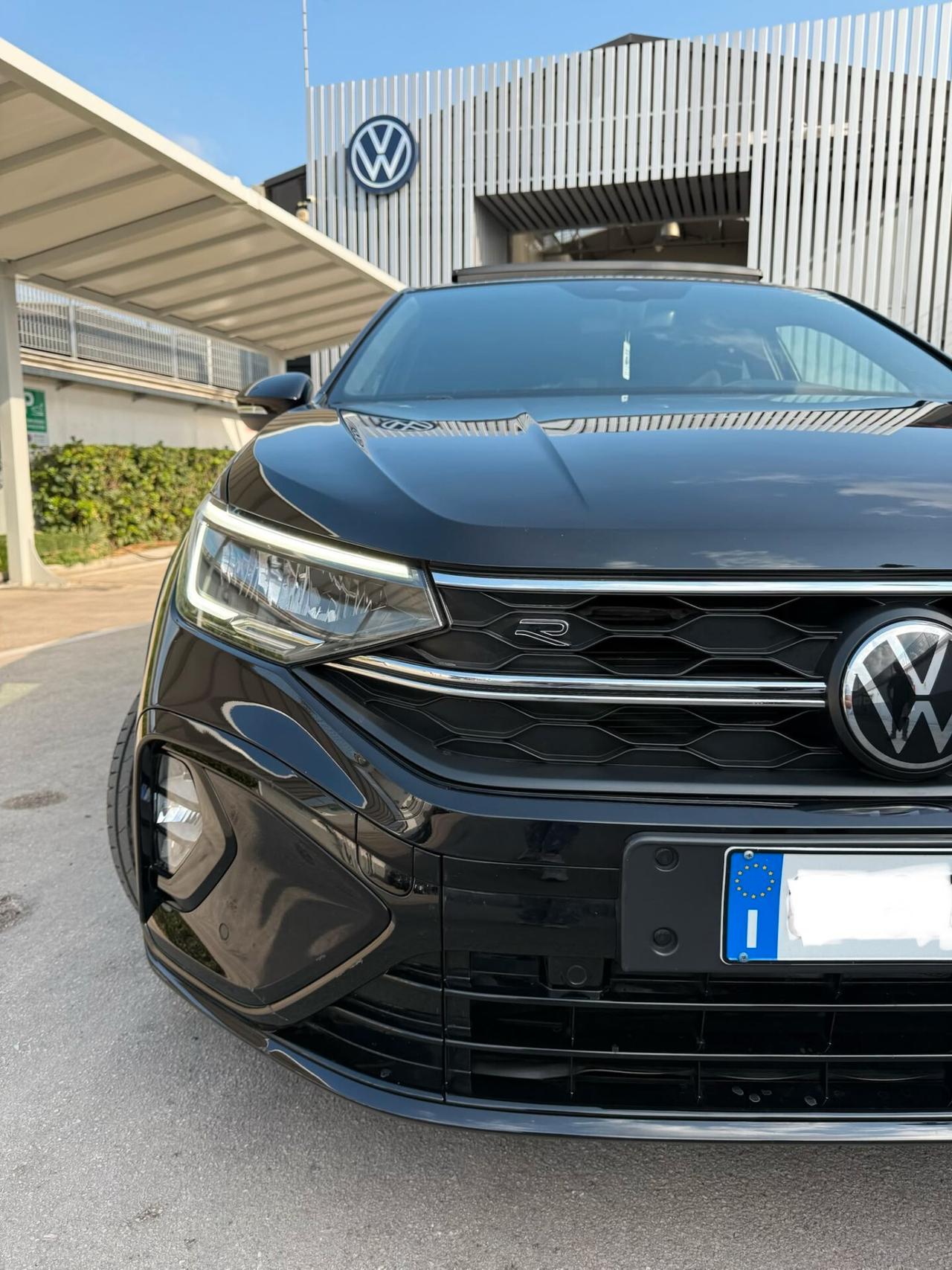 Volkswagen Taigo 1.0 TSI 110 CV DSG R-Line