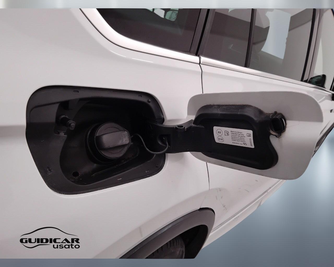 VOLKSWAGEN Tiguan II 2021 - Tiguan 1.5 tsi R-Line 150cv dsg