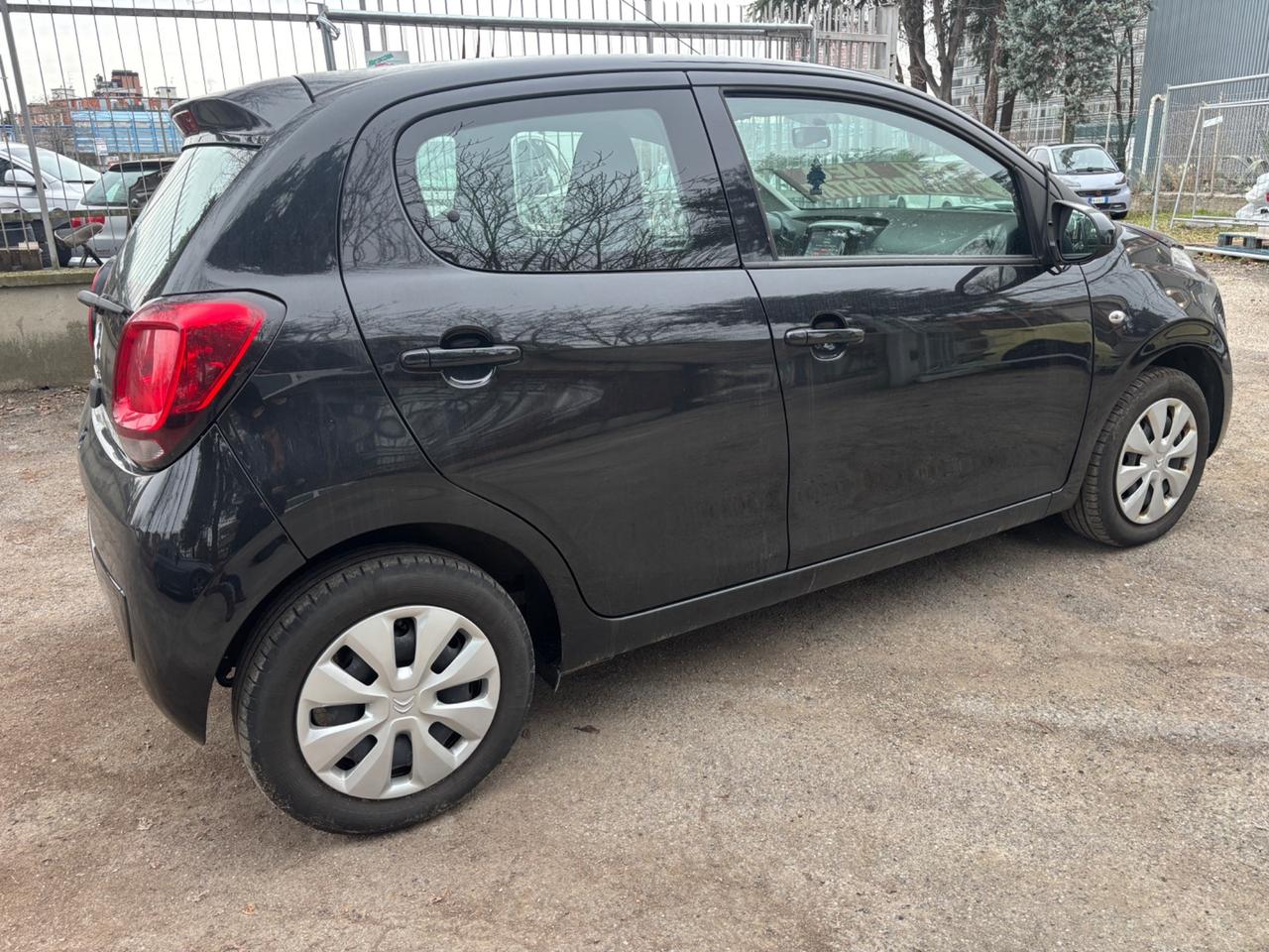 Citroen C1 VTi 72 5 porte Shine