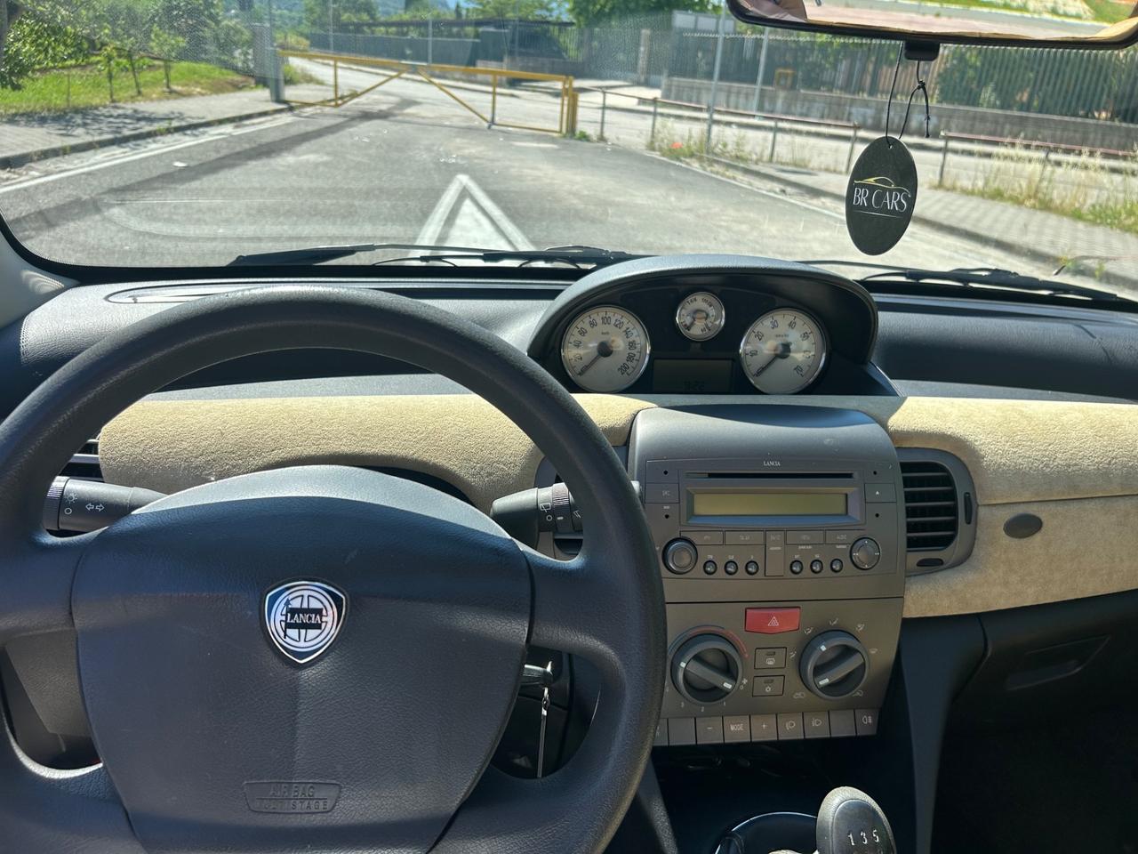Lancia Ypsilon 1.2 Platino *DOPPIO TETTO APRIBILE*