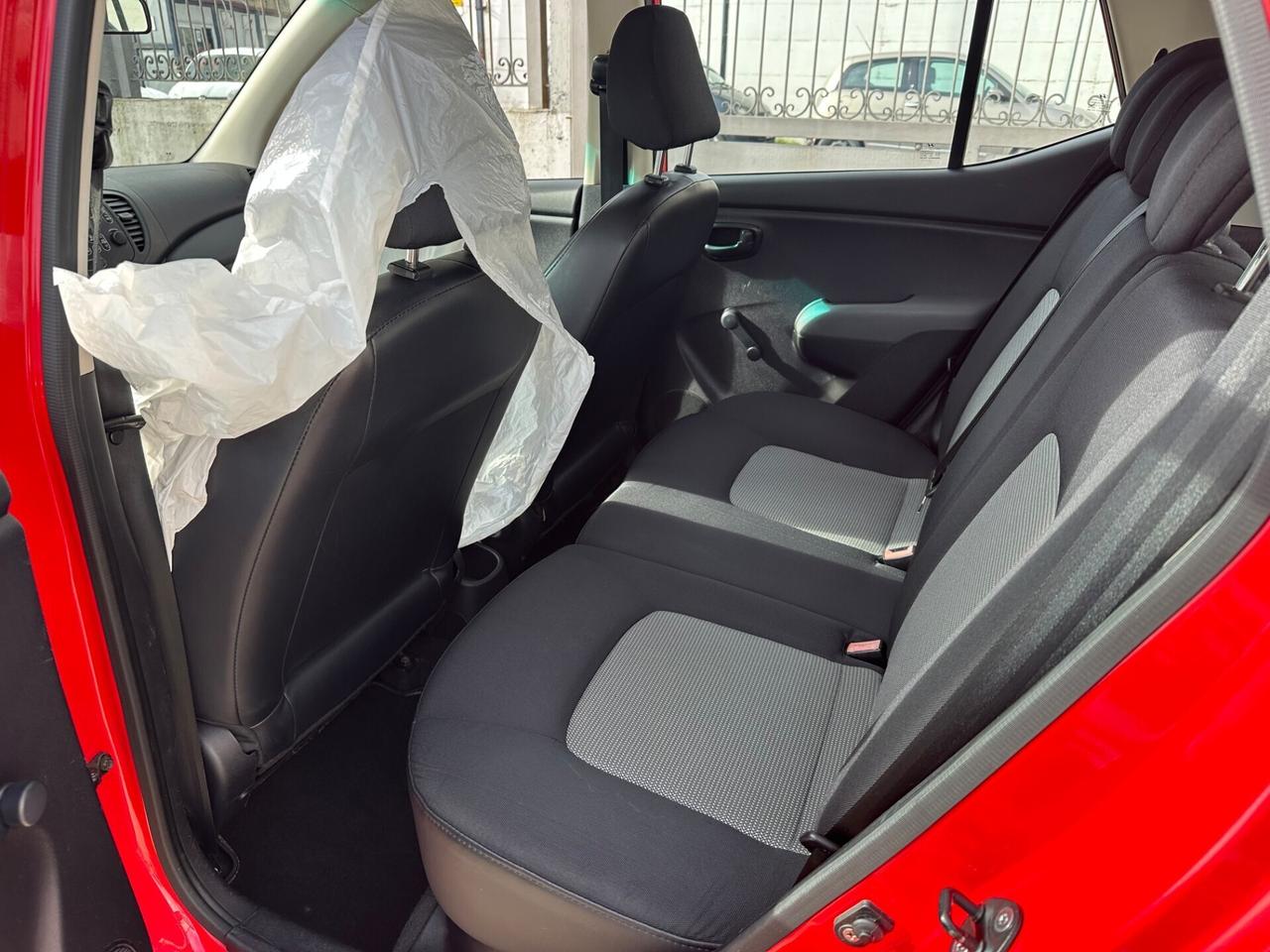 Hyundai i10 1.1 12V BlueDrive GPL 2010