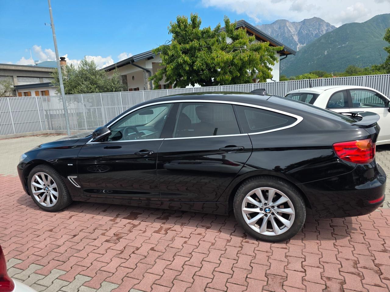 Bmw 320 320d xDrive Modern perfetta e garantita 12M