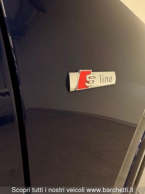 Audi Q2 35 2.0 tdi Identity Black s-tronic