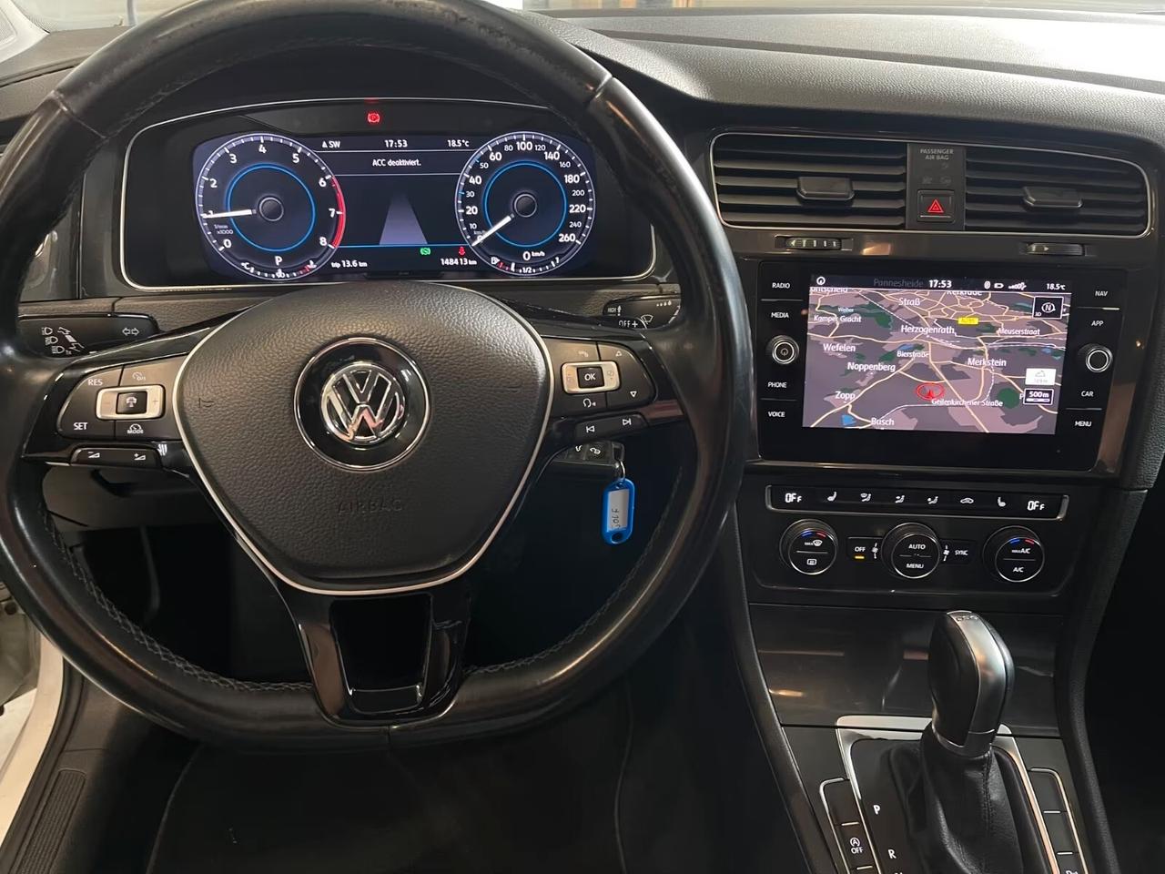 Volkswagen Golf 1.0 TSI 110 CV 5p. AUTOMATICA