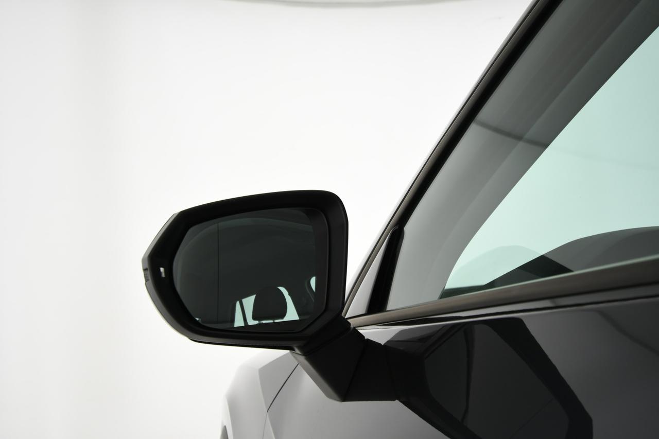AUDI Q2 30 2.0 tdi Business s-tronic NEOPATENTATI+CAMERA+ACC