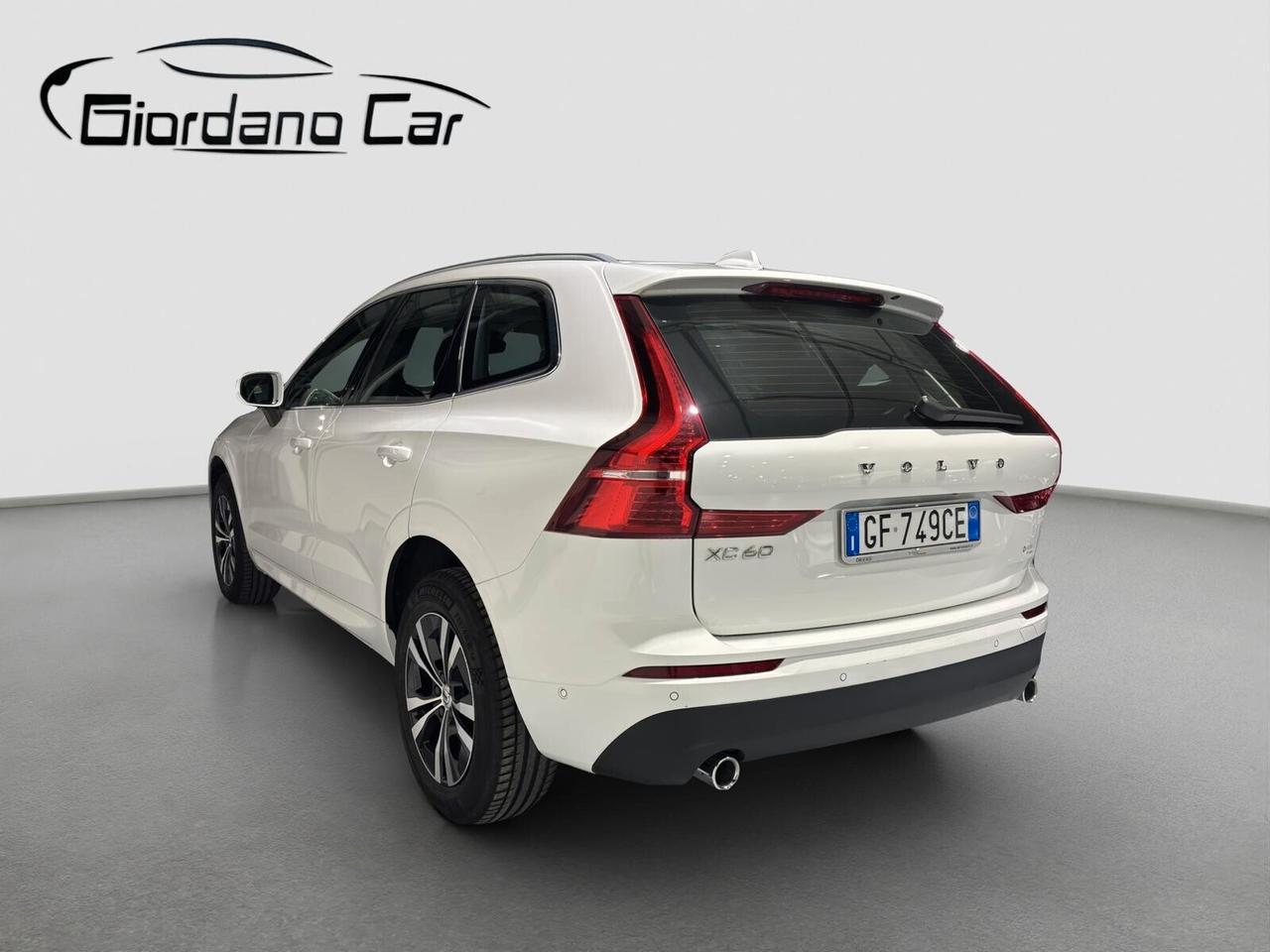 Volvo XC60 B4 (d) AWD Geartronic Momentum Pro