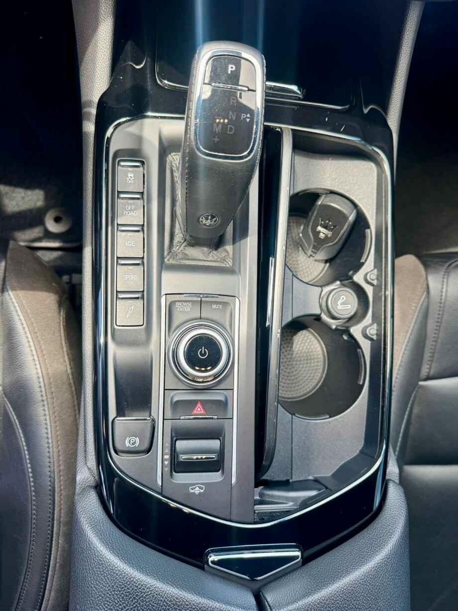 MASERATI LEVANTE MHEV 330 CV AWD GT