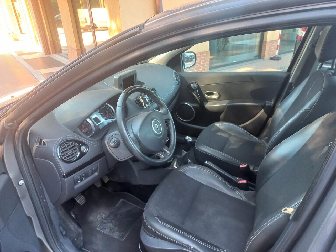 Renault Clio 1.2 16V TCE 105CV 5 porte Live!