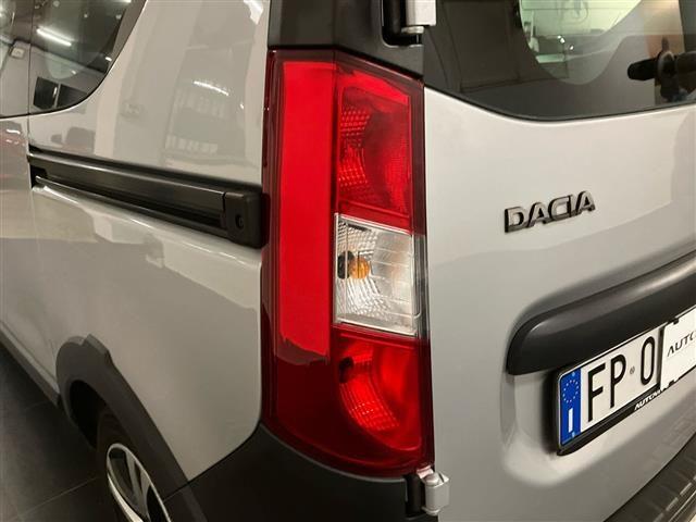 DACIA Dokker Stepway 1.2 TCe Brave S&S