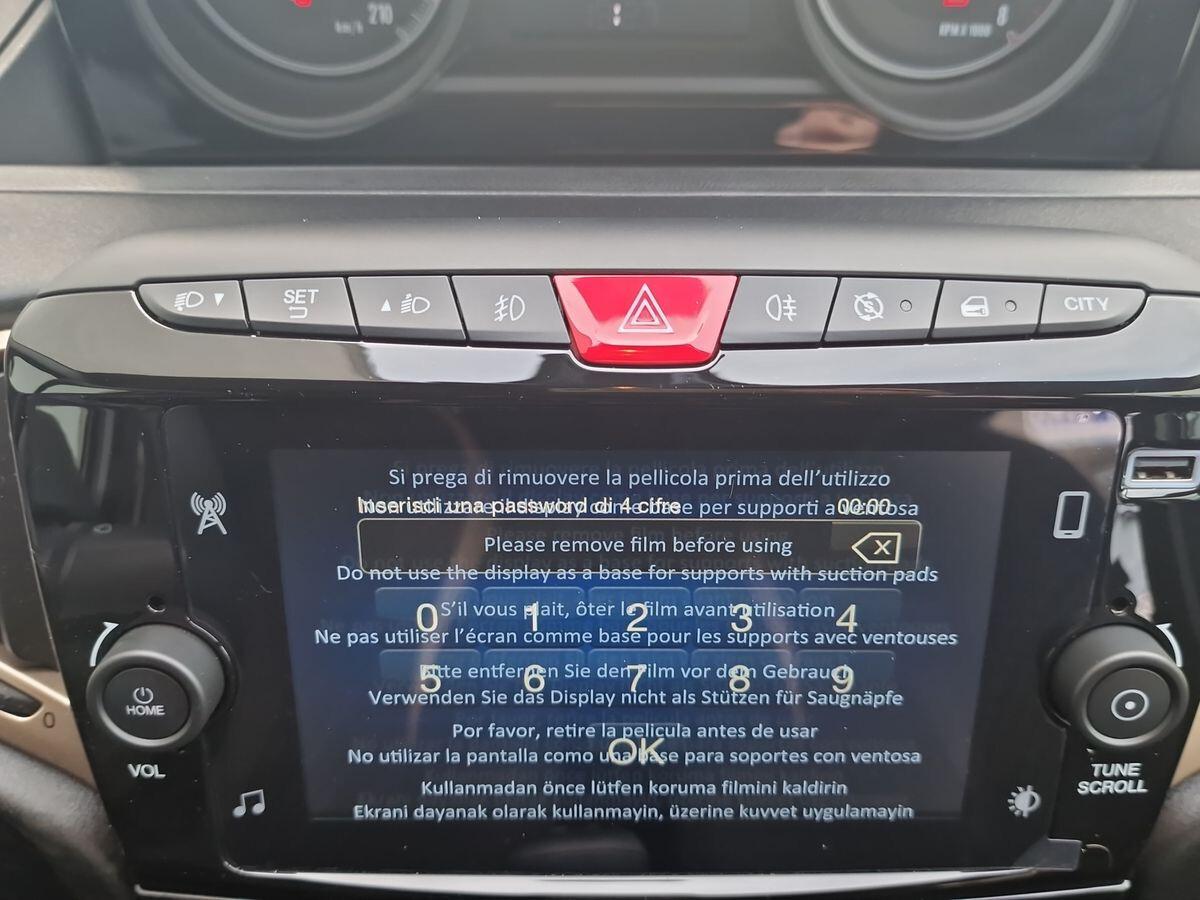 KM0 - LANCIA YPSILON 1.0 IBRIDO ALBERTA FERRETTI