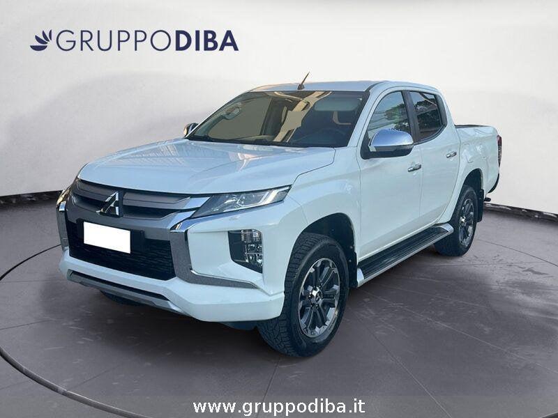 Mitsubishi L200 Cab VI 2019 Diesel d.cab 2.3d Invite Connect 4wd 150cv