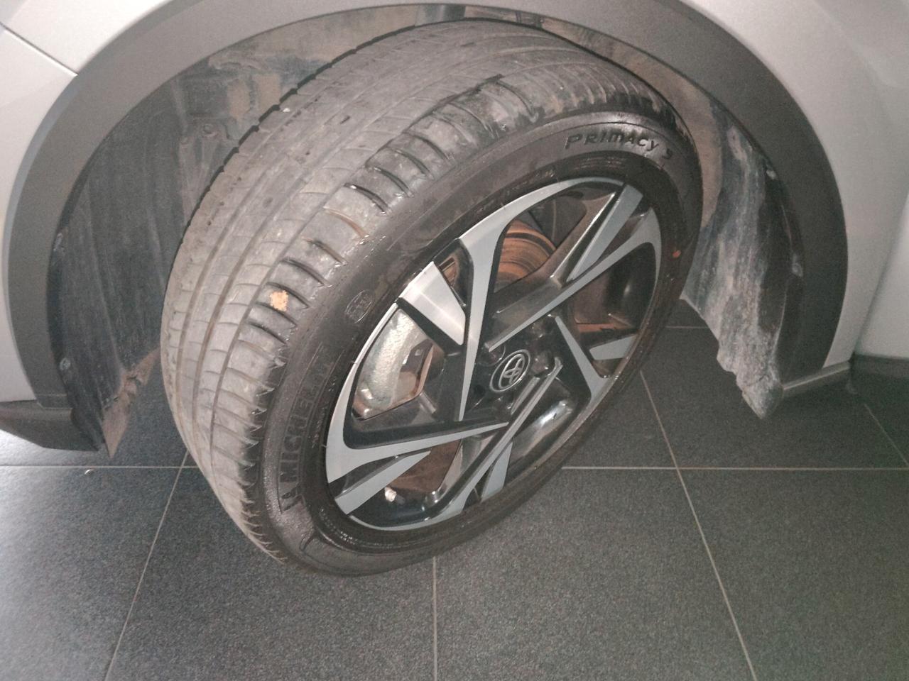 Toyota C-HR 1.8 Hybrid 5p. E-CVT Trend