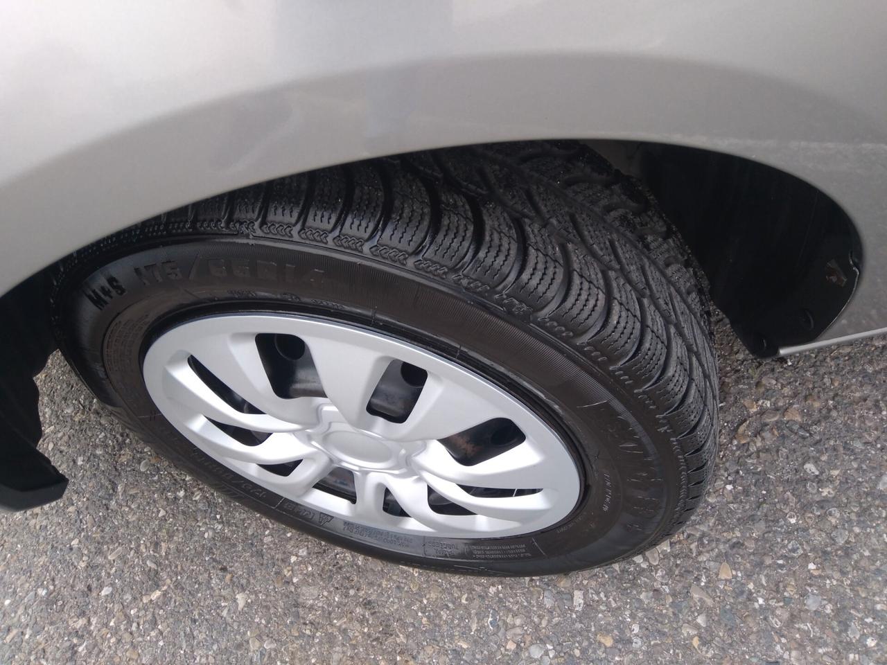 Mazda 2 Mazda2 1.3 16V 75CV 5p. Play GPL