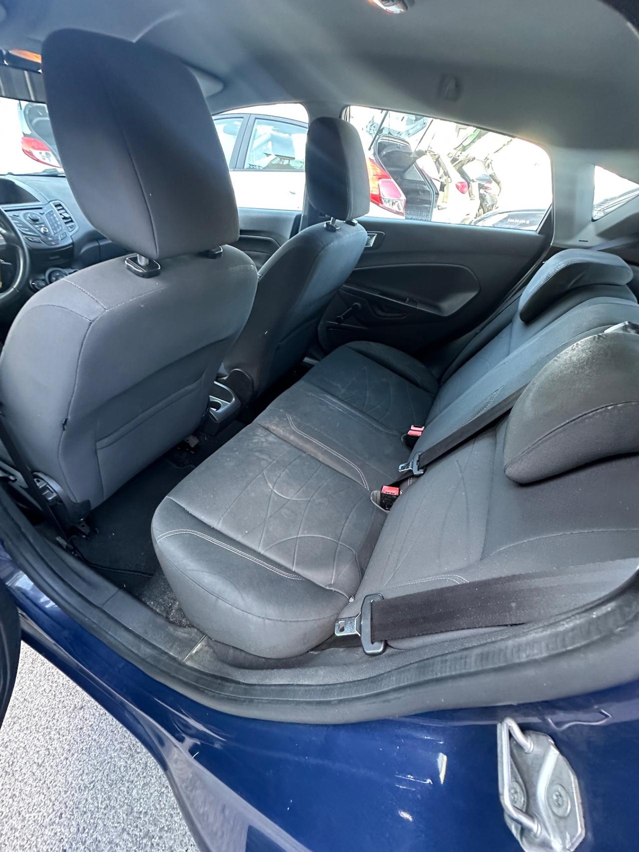 Ford Fiesta 1.5 TDCi 75CV 5 porte