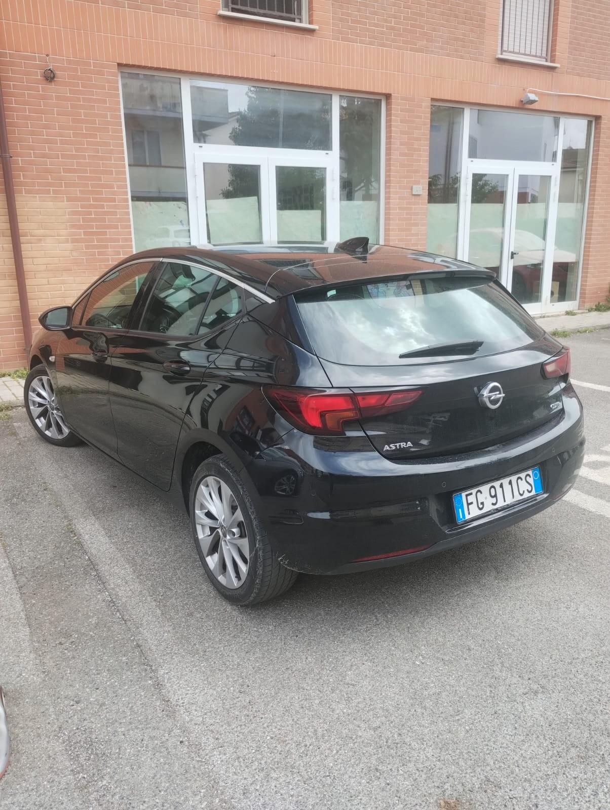 Opel Astra 1.6 CDTi 136CV Start&Stop 5 porte Dynamic