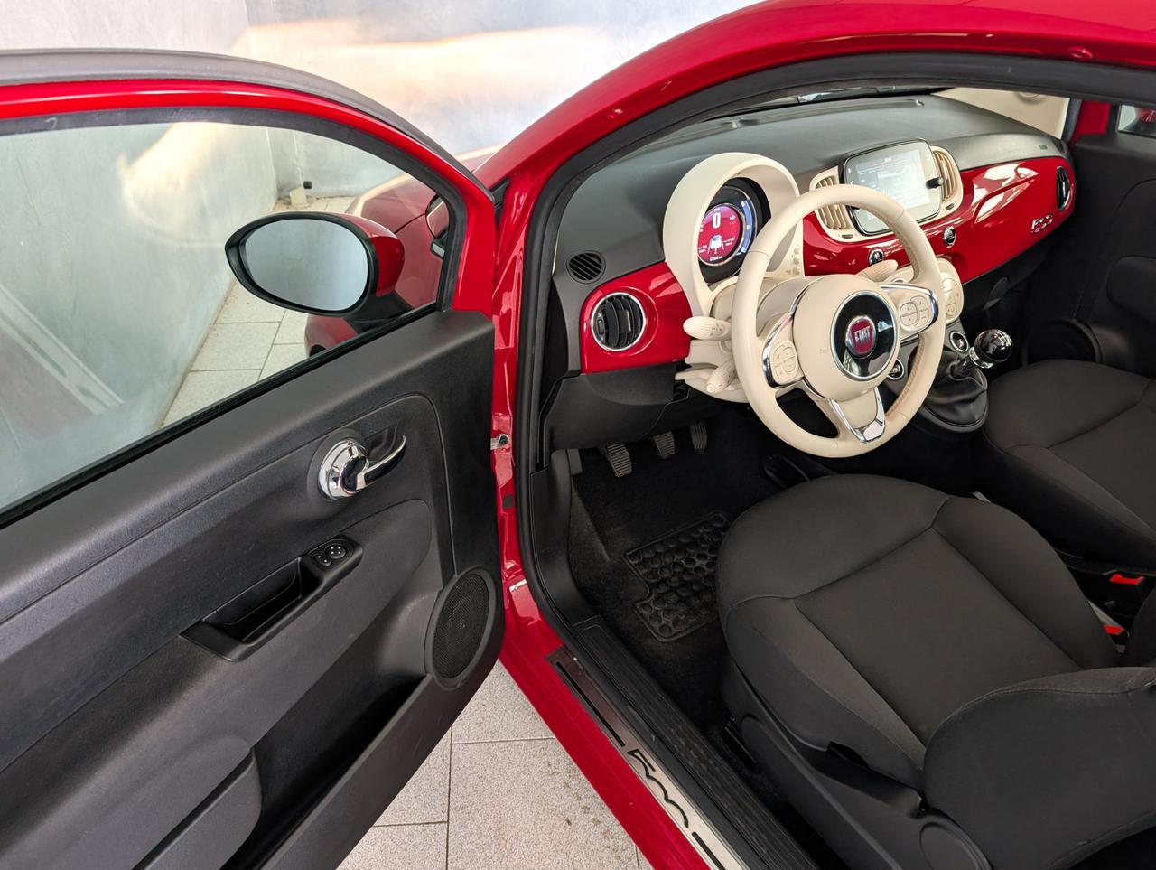 Fiat 500C 1.0 Hybrid 70cv Dolcevita