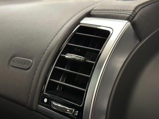 JAGUAR F-Type 2.0 aut. Coupé R-Dynamic