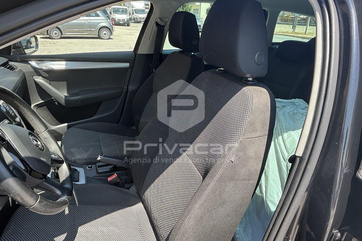 SKODA Octavia 1.4 TSI Wagon Executive G-Tec