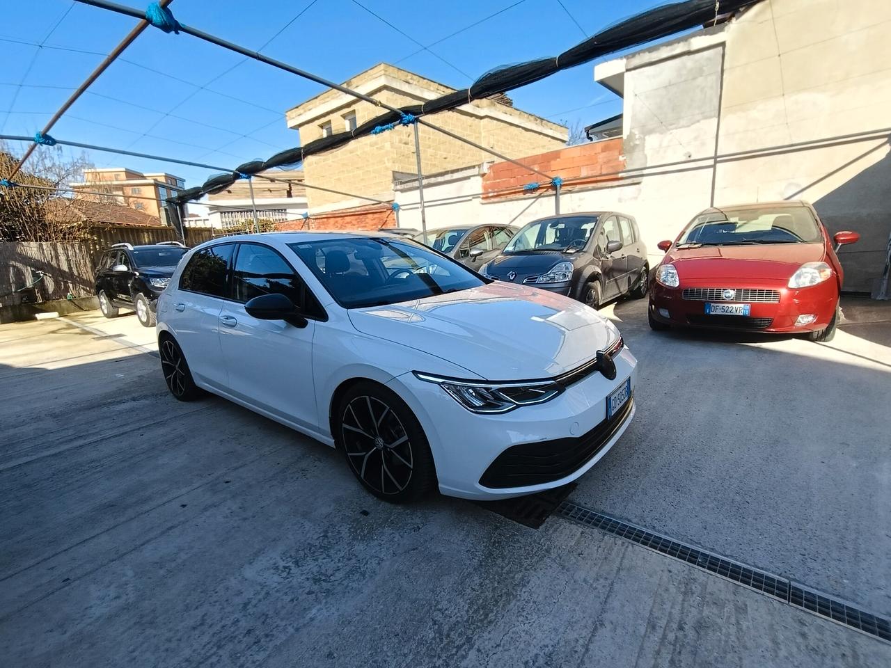 Volkswagen Golf 1.5 eTSI 150 CV EVO ACT DSG R-Line