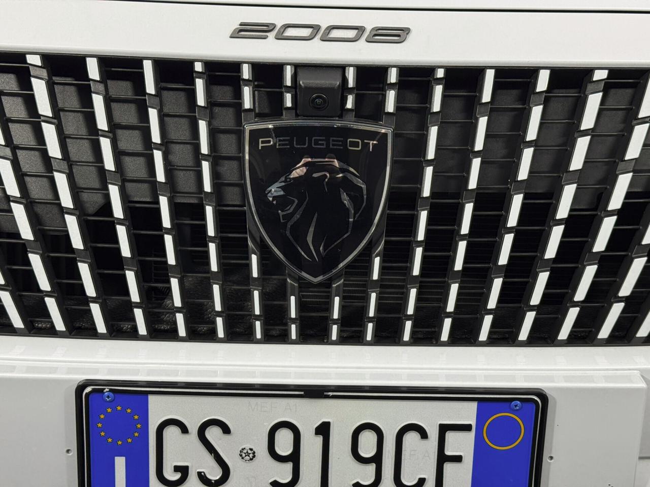 Peugeot 2008 BlueHDi 130 S&S EAT8 GT