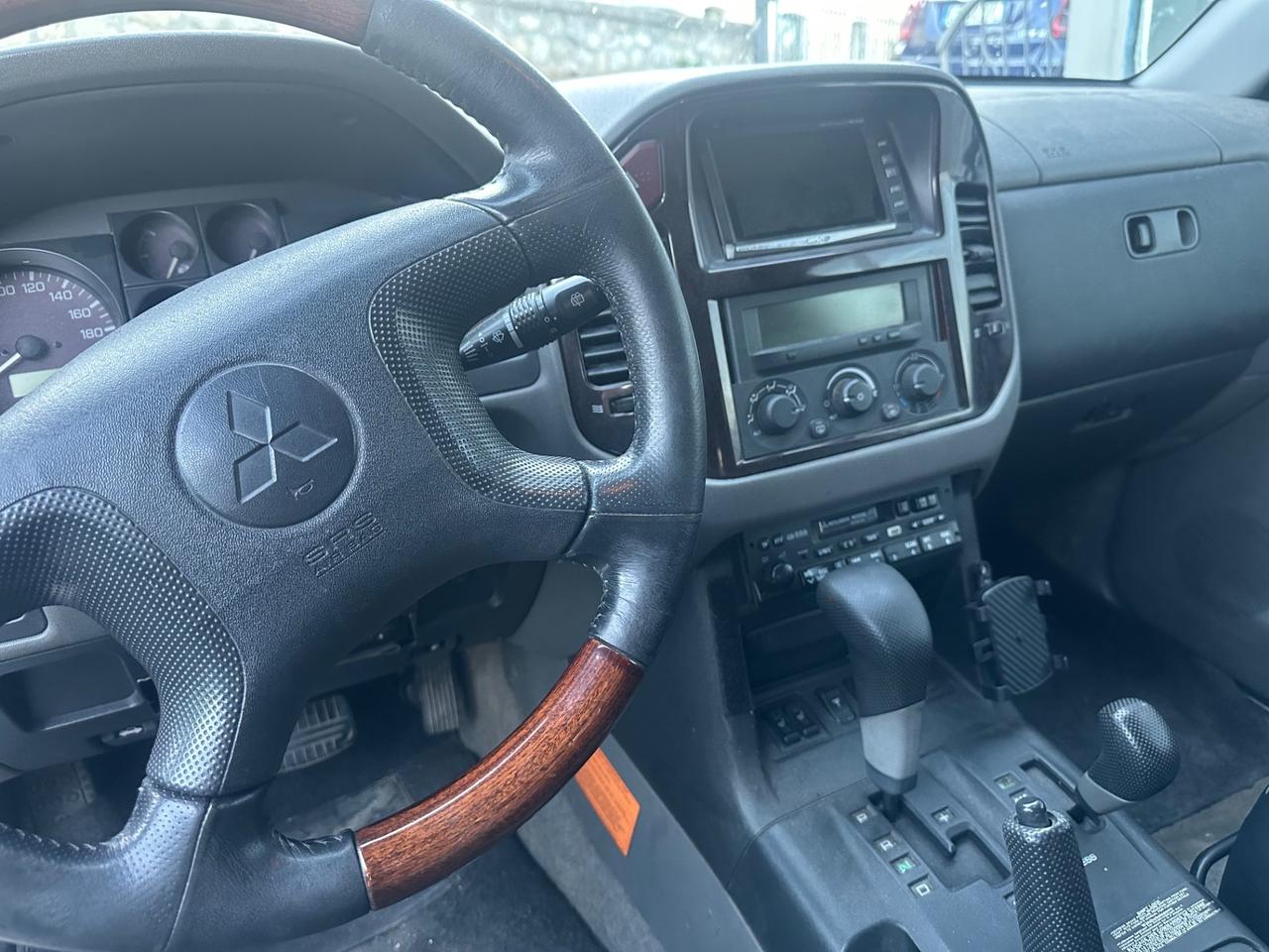 Mitsubishi Pajero 3.2 16V DI-D 3p. GLX