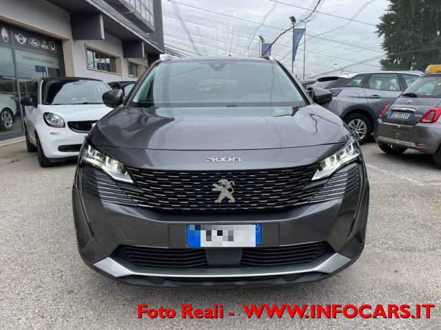 PEUGEOT 3008 Hybrid PHEV 225 e-EAT8 Allure Pack PROMO !!