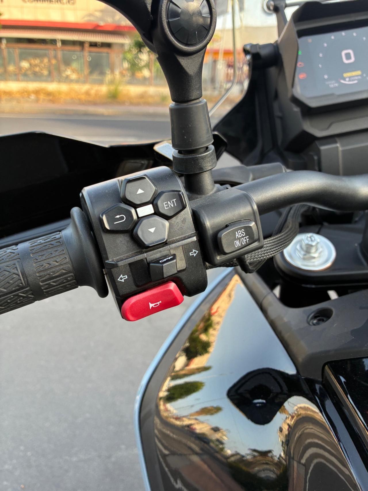 Cf Moto 450MT SOLO 8000 KM - 2025