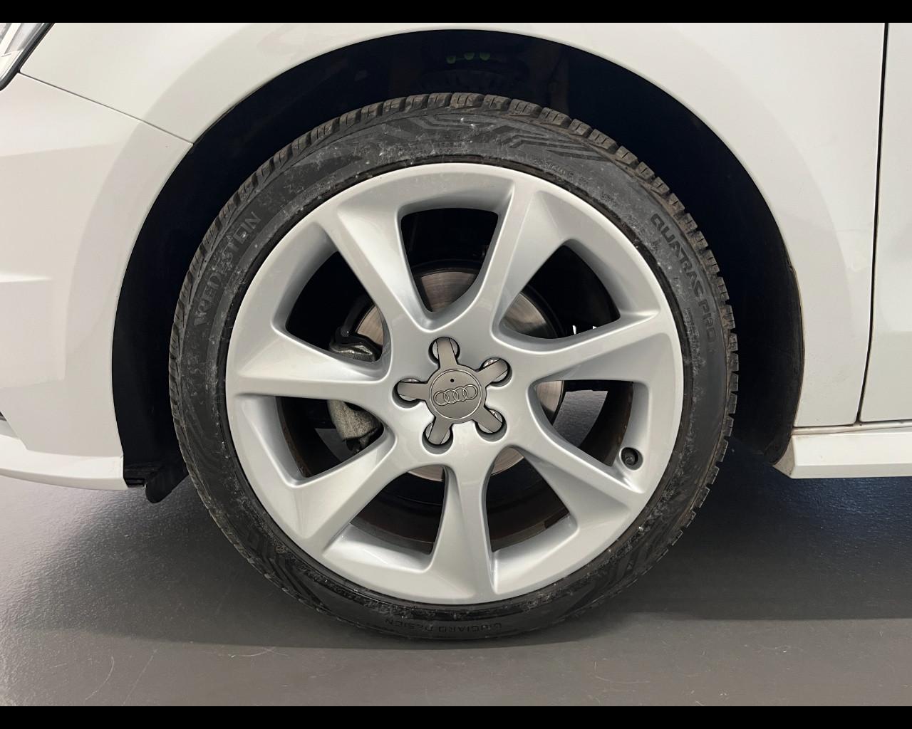 AUDI A1 SPORTBACK 1.4 TDI S-TRONIC METAL PLUS