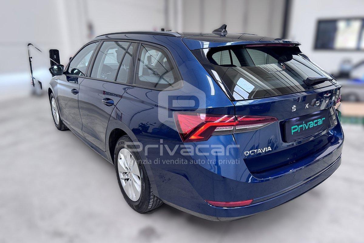 SKODA Octavia 2.0 TDI EVO SCR DSG Wagon Executive