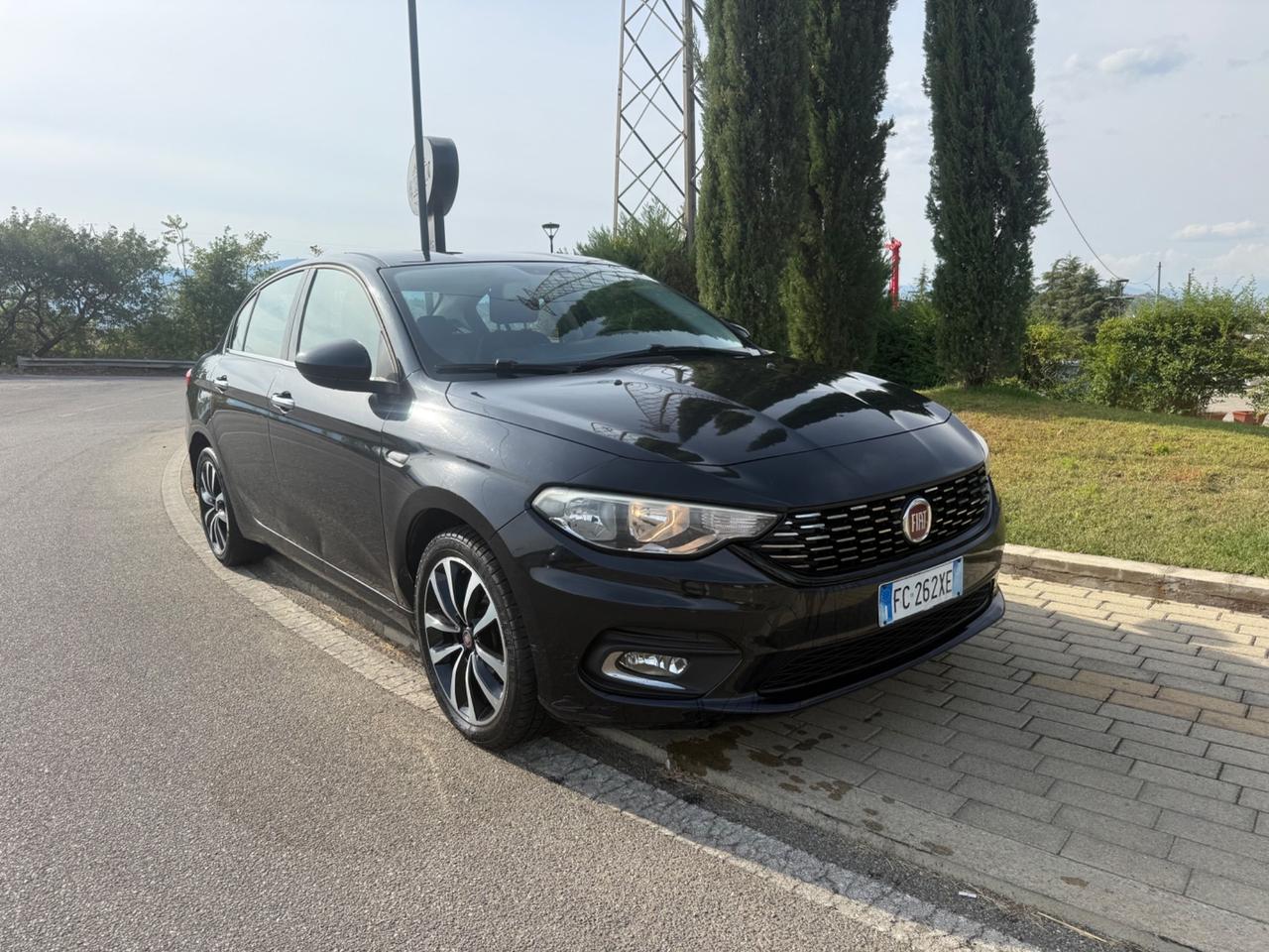 Fiat Tipo 1.6 Mjt 4 porte Opening Edition