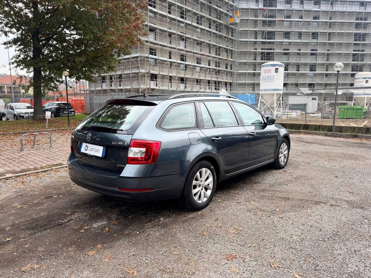 Skoda Octavia Wagon 1.5 g-tec Executive 130cv dsg