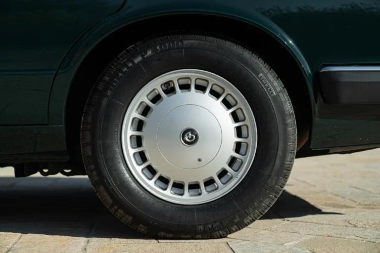 DAIMLER XJ 40 - JAG00075