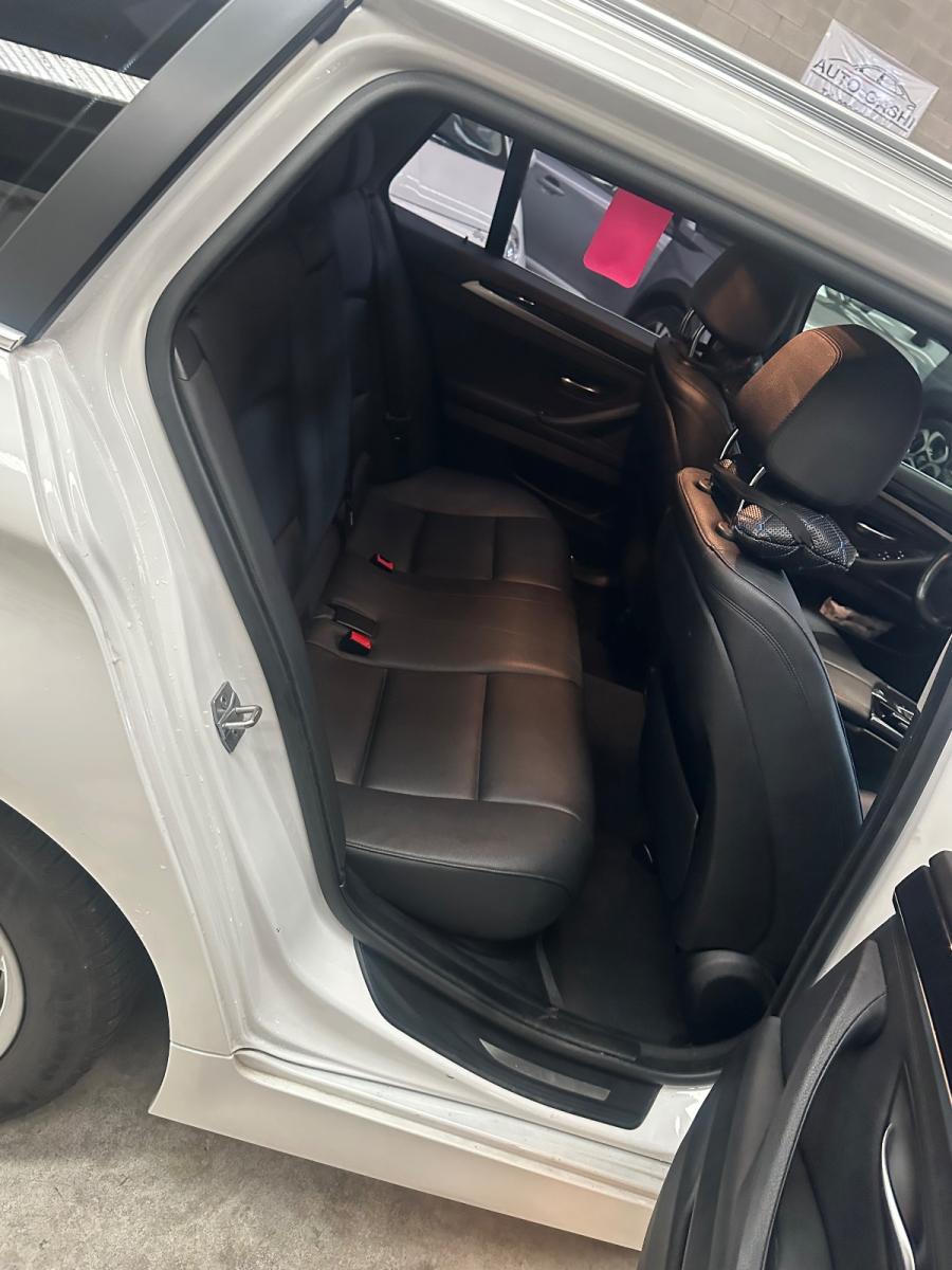 BMW - Serie 5 - 520d aut. Touring Business