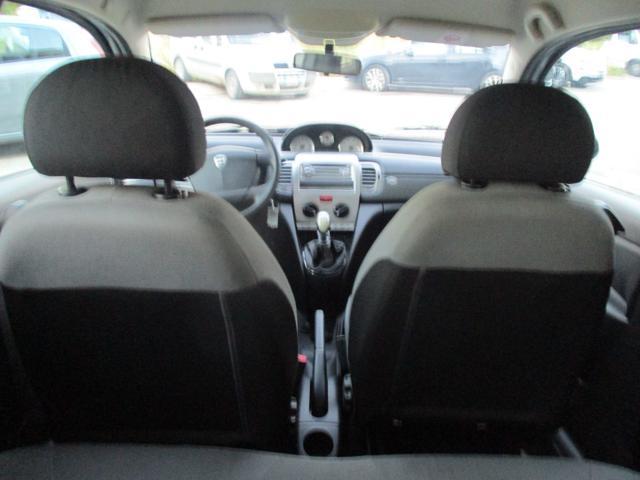 LANCIA Ypsilon 1.2 69 CV Diva