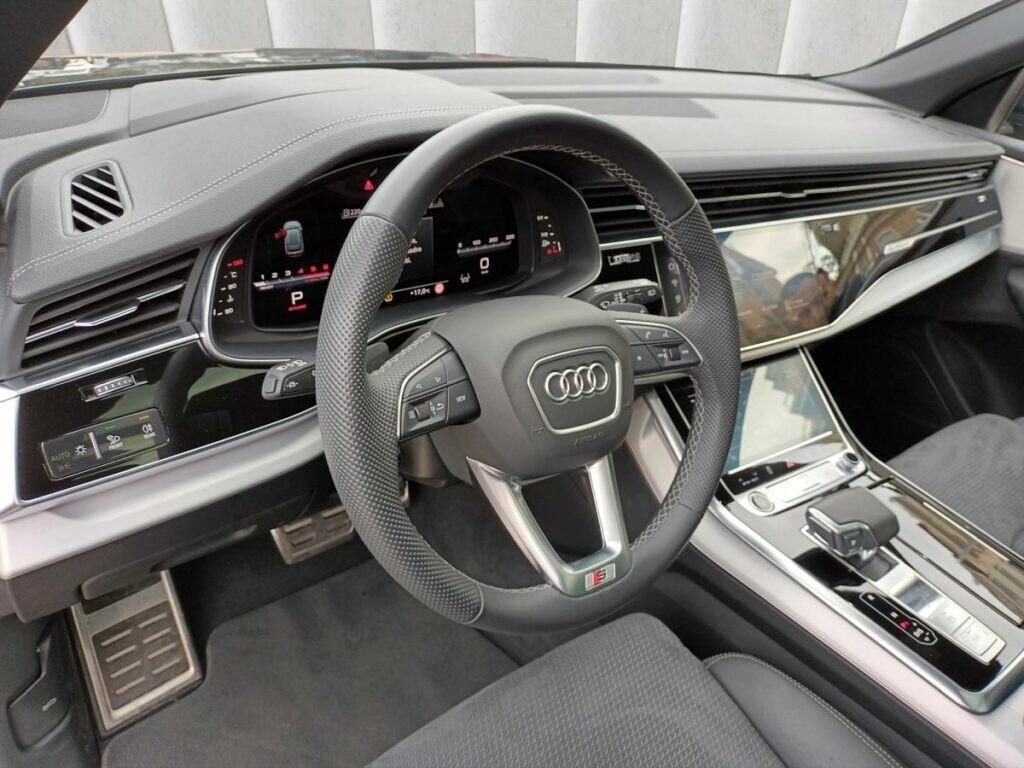 Audi Q8 SUV 50 TDI BLACK-LINE EDITION 286CV QUATTRO TIPTRONIC