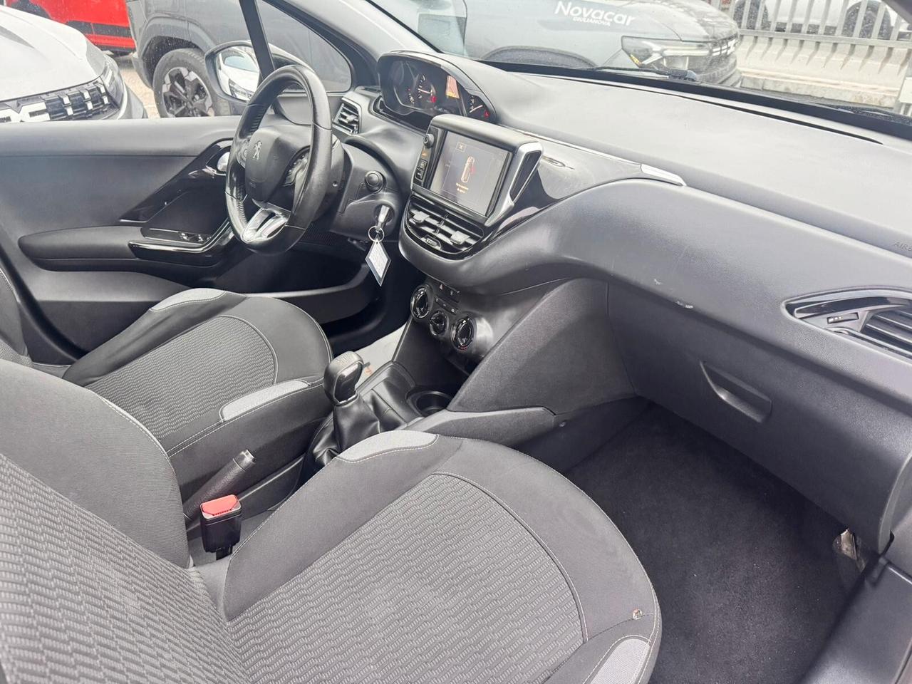 PEUGEOT 208 1,2 GPL 82 CV ALLURE 5P