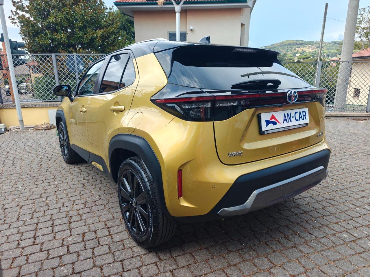 Toyota Yaris Cross 1.5h Premiere fwd 116cv e-cvt